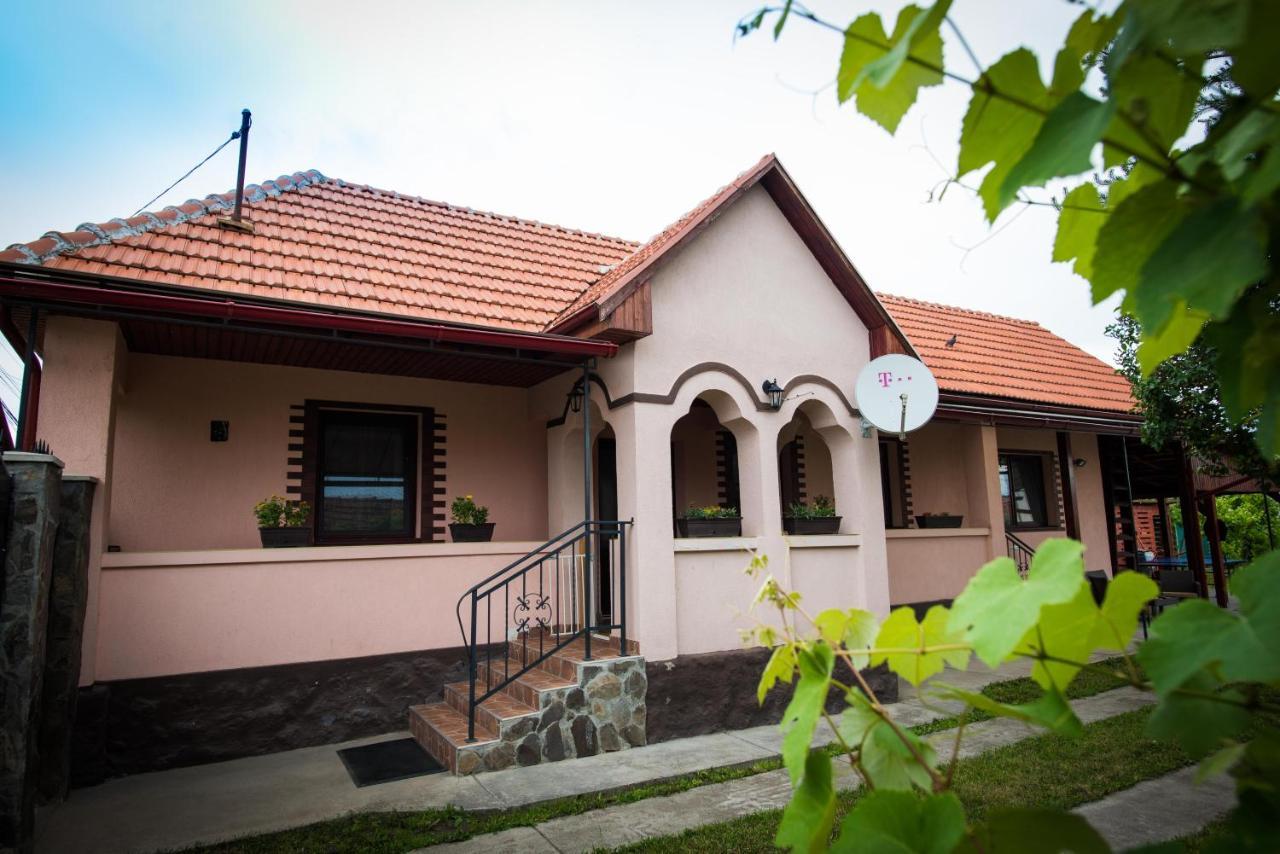 Erika'S Holiday Cottage Peris Exterior photo
